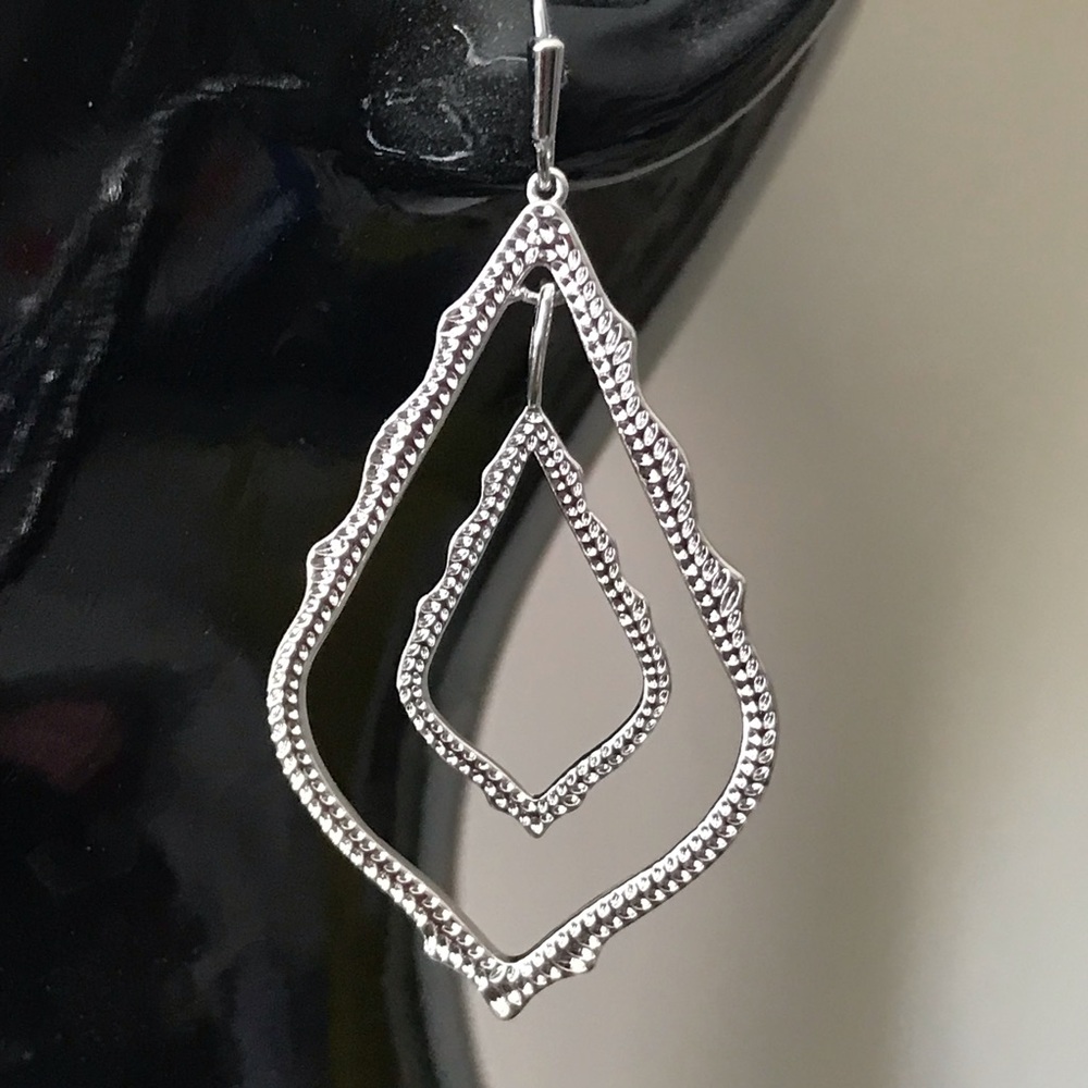 KendraScott Simon earrings in Silver color